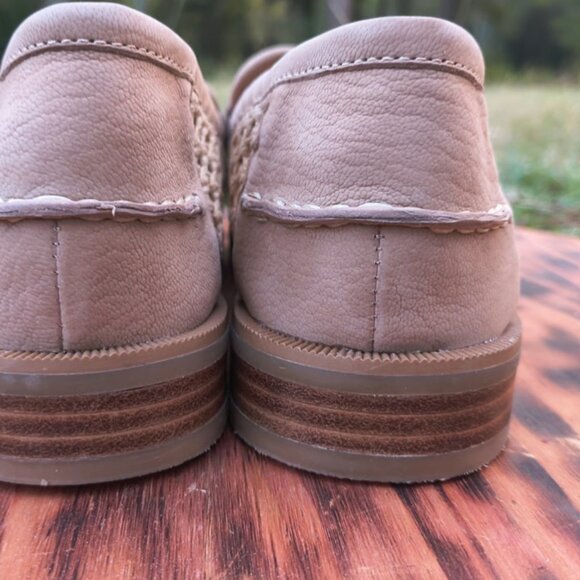 NEW Donald Pliner Lenny Woven Raffia Tassel Loafer (Women) Sz 8M Originally $240 - Picture 5 of 7